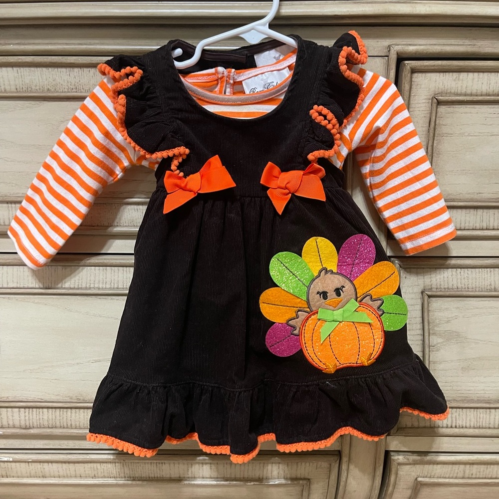 Thanksgiving outfit